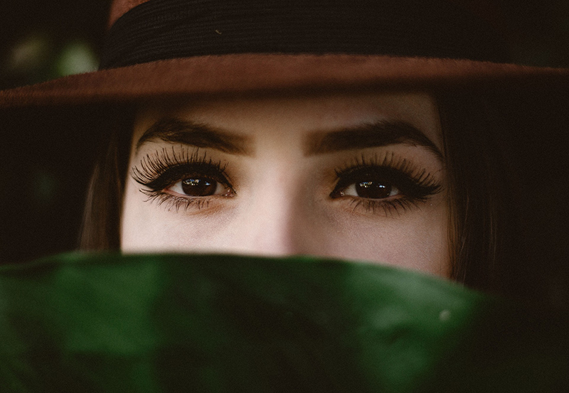 a close up picture of a woman
